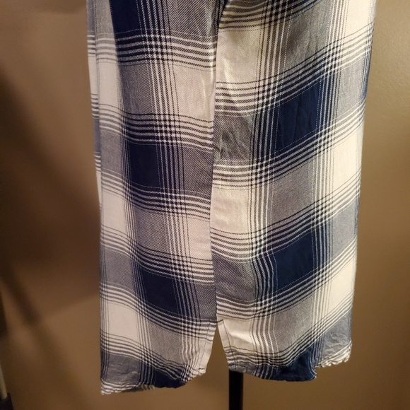 BUTTON DOWN HIGH/LOW HEM - Picture 4 of 4